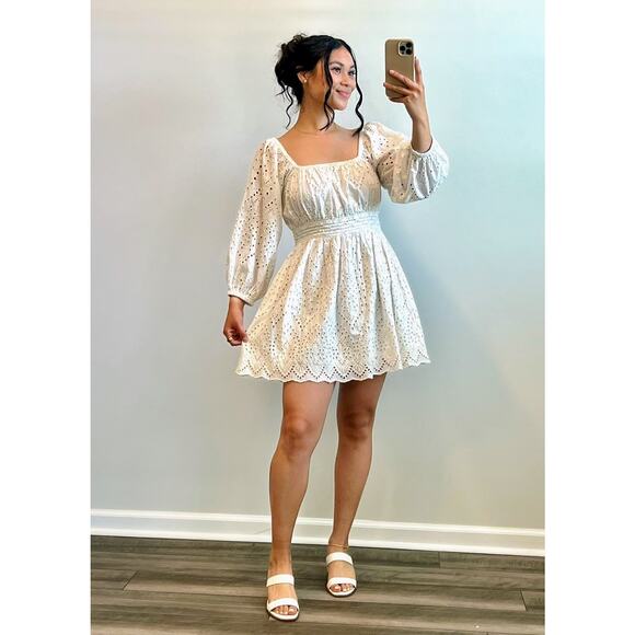 CleoBella Aria Mini Dress White Small Long Sleeve Embroidered Eyelet Tasseled CleoBella Aria Mini Dress White Small Long Sleeve Embroidered Eyelet Tasseled